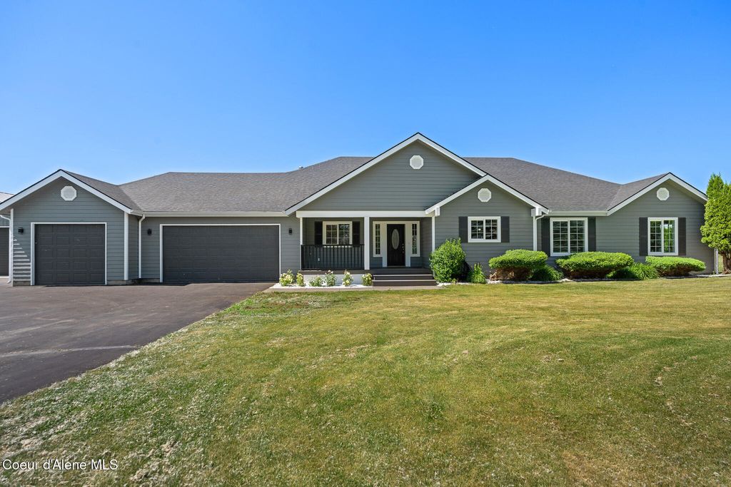 2411 W DIAMOND BAR RD, Rathdrum, ID 83858