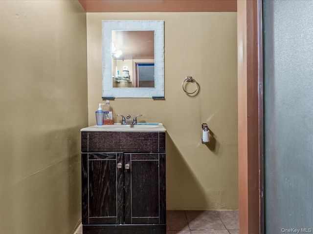 562 Rogers Avenue, Brooklyn, NY 11225