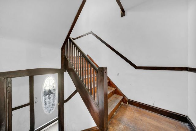 5759 S Campbell Avenue, Chicago, IL 60629