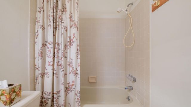 5 INDEPENDENCE, Doylestown, PA 18901