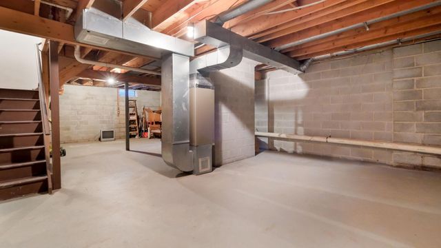 5 INDEPENDENCE, Doylestown, PA 18901