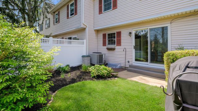5 INDEPENDENCE, Doylestown, PA 18901
