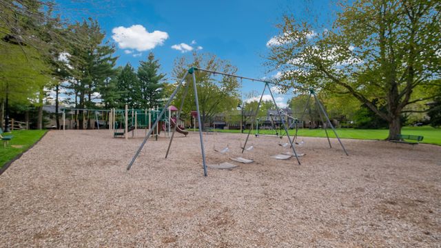 5 INDEPENDENCE, Doylestown, PA 18901