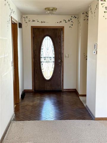 812 Oak Street, Barron, WI 54812