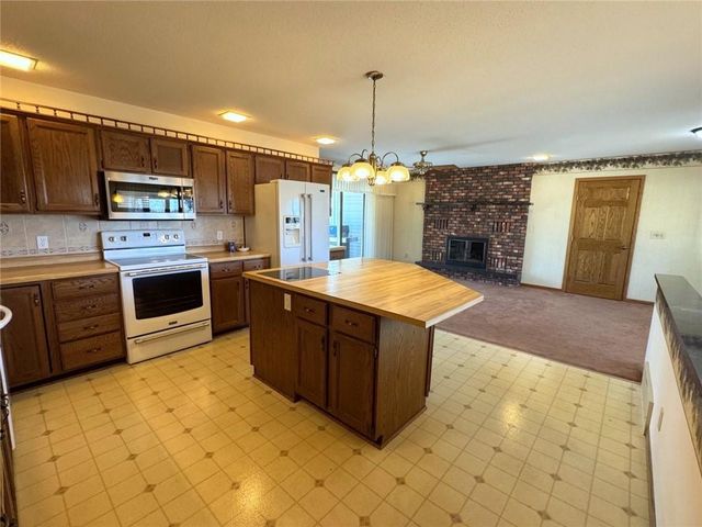 812 Oak Street, Barron, WI 54812