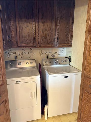 812 Oak Street, Barron, WI 54812