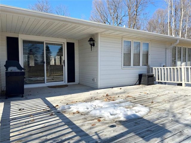 812 Oak Street, Barron, WI 54812