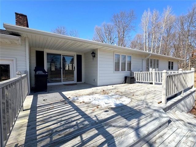 812 Oak Street, Barron, WI 54812