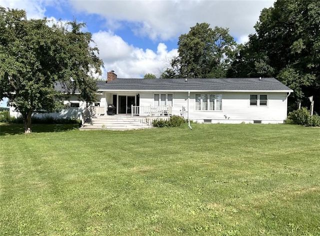 812 Oak Street, Barron, WI 54812
