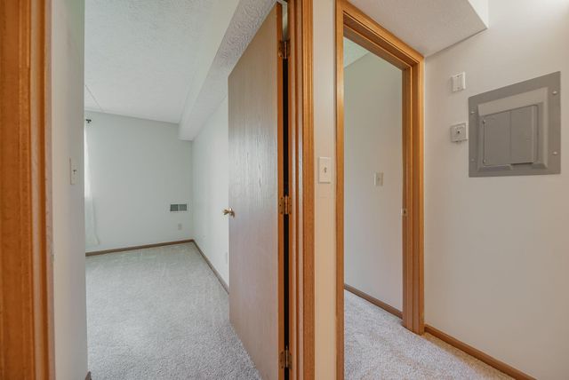 5885 Beechcroft Road, 210, Columbus, OH 43229