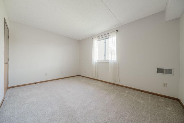 5885 Beechcroft Road, 210, Columbus, OH 43229
