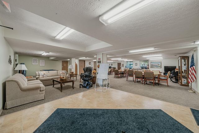 5885 Beechcroft Road, 210, Columbus, OH 43229