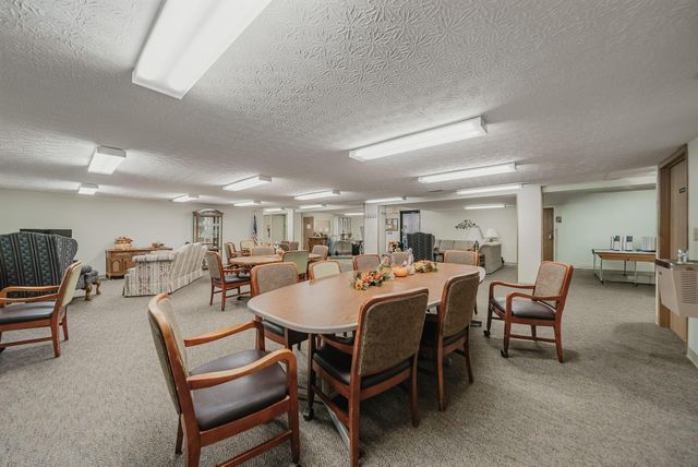 5885 Beechcroft Road, 210, Columbus, OH 43229