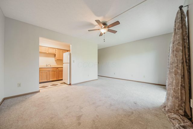 5885 Beechcroft Road, 210, Columbus, OH 43229