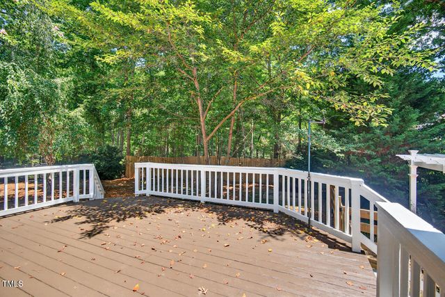 100 Eagle Rock Court, Chapel Hill, NC 27516