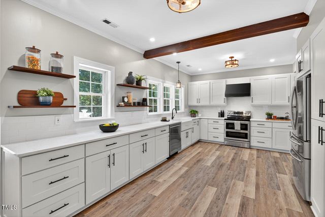 100 Eagle Rock Court, Chapel Hill, NC 27516