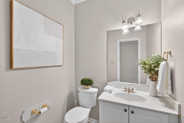 100 Eagle Rock Court, Chapel Hill, NC 27516