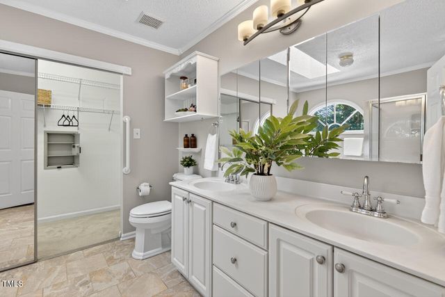 100 Eagle Rock Court, Chapel Hill, NC 27516