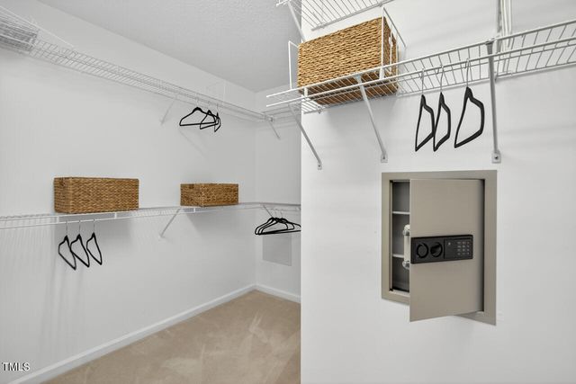 100 Eagle Rock Court, Chapel Hill, NC 27516