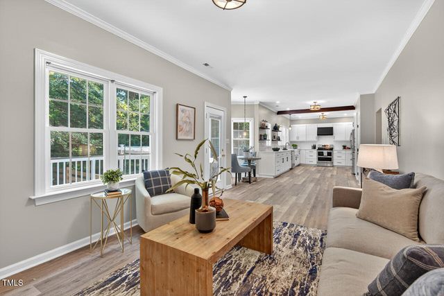 100 Eagle Rock Court, Chapel Hill, NC 27516