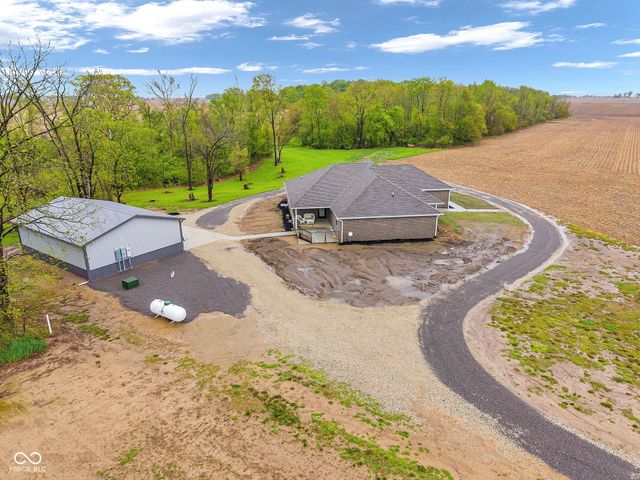3744 N 625 Road E, Crawfordsville, IN 47933