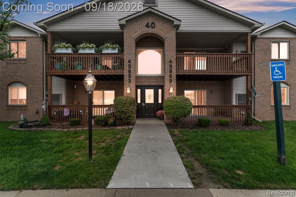 45857 Purple Sage Court, Van Buren Twp, MI 48111