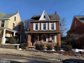 107 GARFIELD ST, Waynesboro, PA 17268