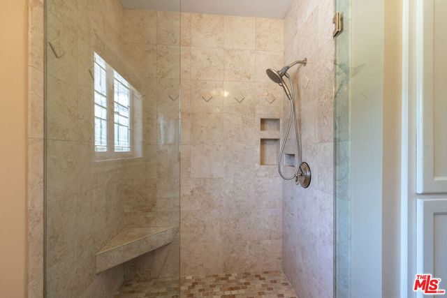 4981 Noeline Avenue, Encino, CA 91436