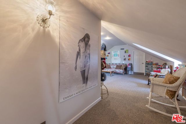 4981 Noeline Avenue, Encino, CA 91436