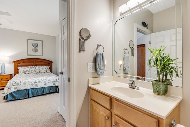 142 Avian Dr Apt 3915, Sunset Beach, NC 28468