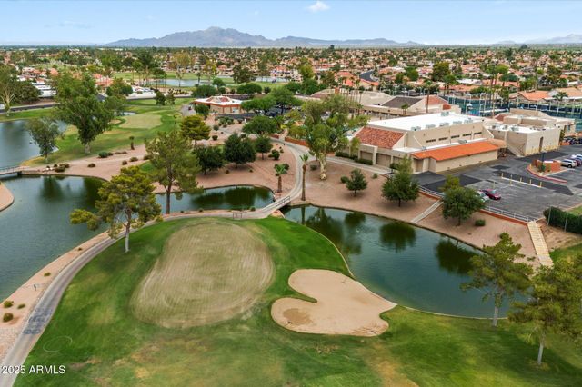 10421 E SILVERTREE Drive, Sun Lakes, AZ 85248