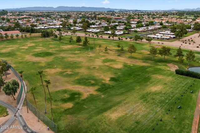 10421 E SILVERTREE Drive, Sun Lakes, AZ 85248