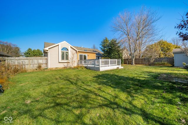 7909 W Kennedy Parkway, Yorktown, IN 47396