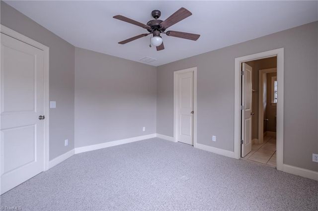 6976 Kellam Ridge Drive, Greensboro, NC 27455