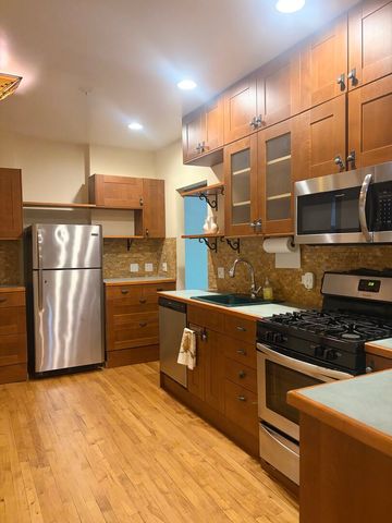 5559 S Blackstone Avenue 2, Chicago, IL 60637