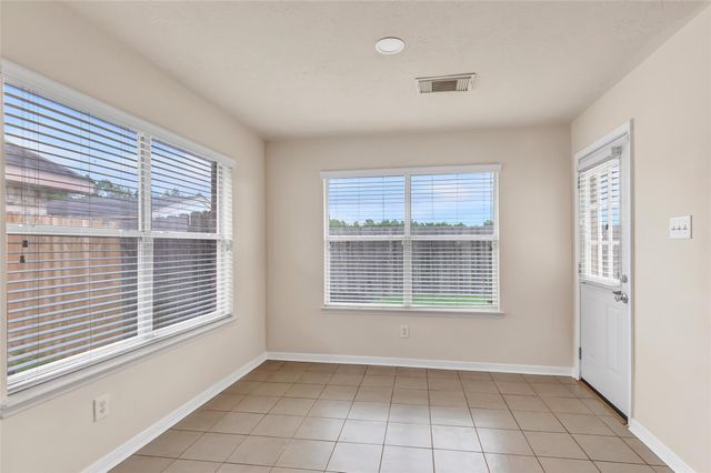 6030 Sandy Creek Drive, Baytown, TX 77523