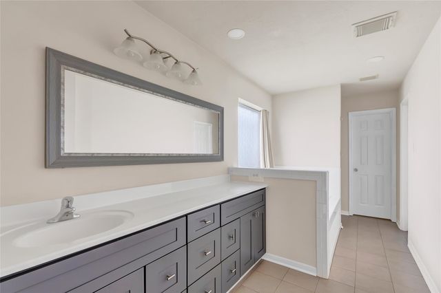 6030 Sandy Creek Drive, Baytown, TX 77523