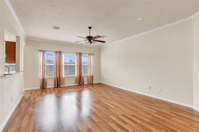 6030 Sandy Creek Drive, Baytown, TX 77523