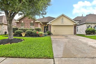 6030 Sandy Creek Drive, Baytown, TX 77523