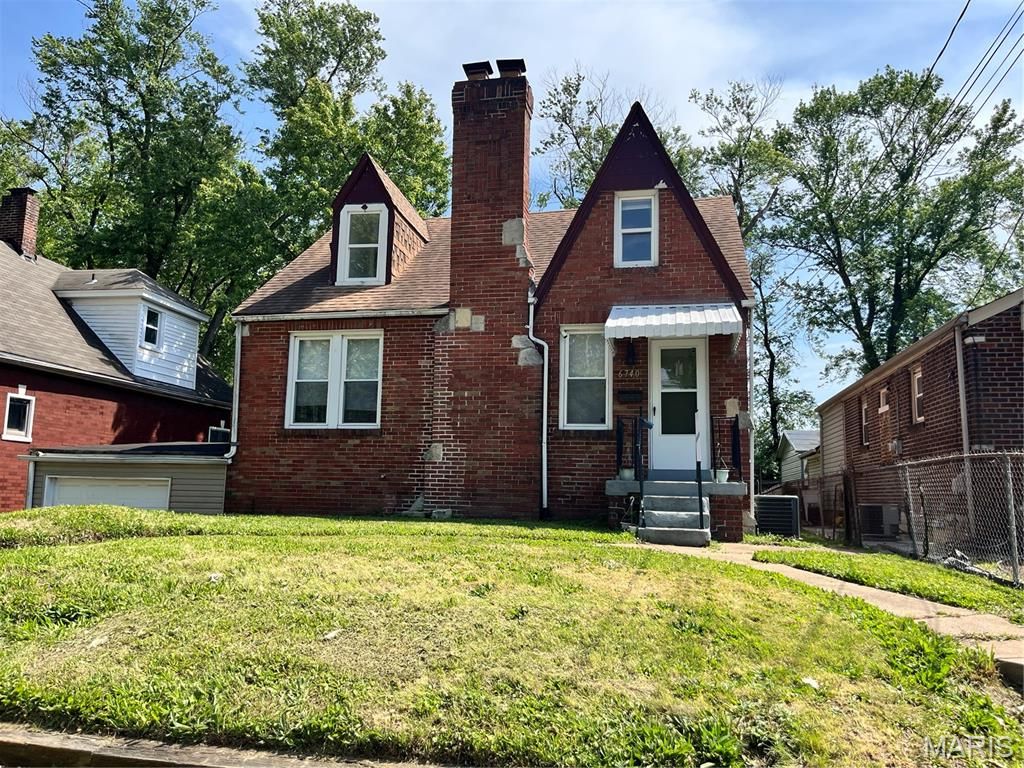 6740 Robbins Avenue, Pagedale, MO 63133