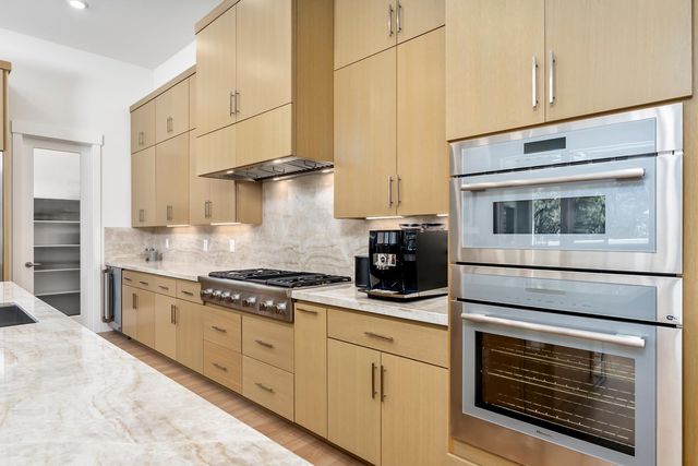 8650 Buckbrush Ln, Granite Bay, CA 95746