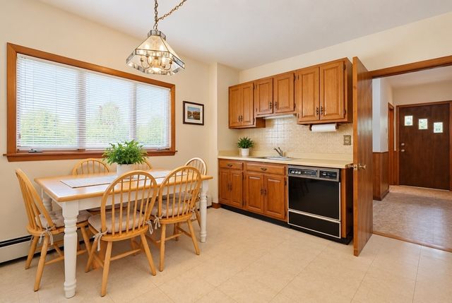 12 Kearney St, Malden, MA 02148