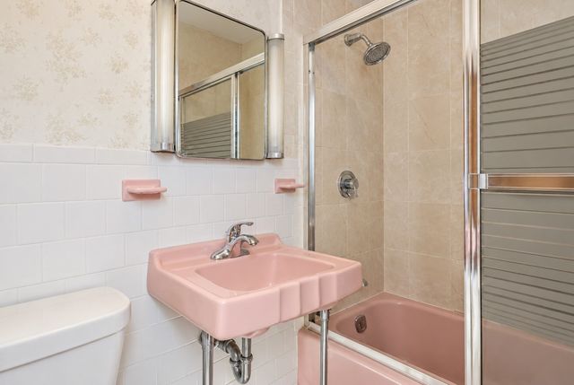 12 Kearney St, Malden, MA 02148