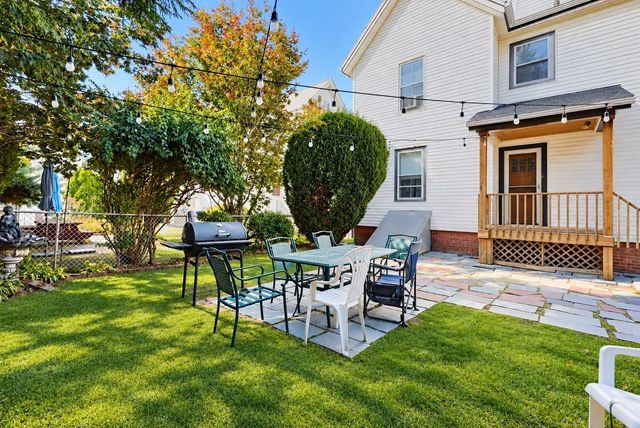 12 Kearney St, Malden, MA 02148