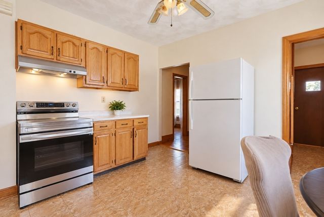 12 Kearney St, Malden, MA 02148