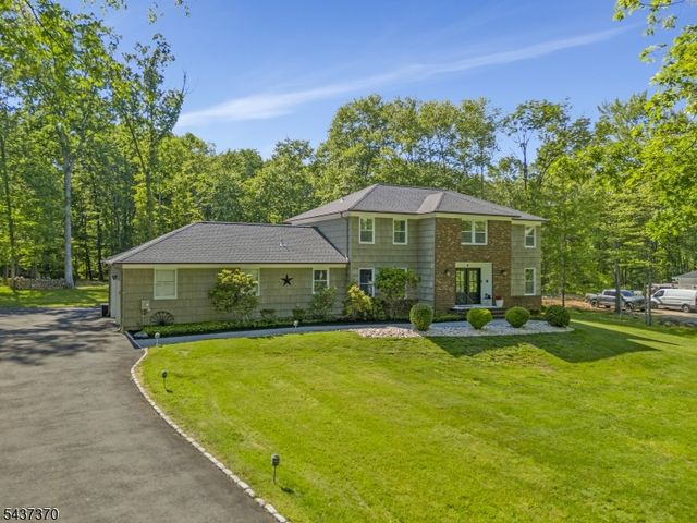 9 Grouse Road, Warren Twp., NJ 07059