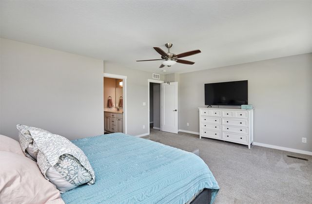 16637 Wilden Drive, Clive, IA 50325