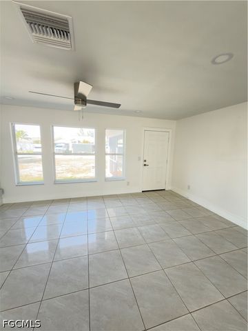 140 SE 17th TER, Cape Coral, FL 33990