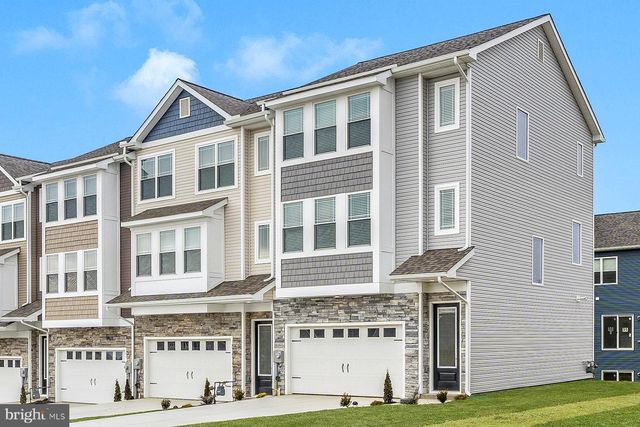 539 ABIGAIL AVE, Waynesboro, PA 17268