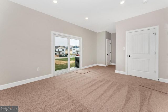 539 ABIGAIL AVE, Waynesboro, PA 17268